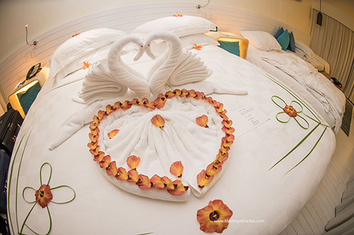 Honeymoon Room Decoration at Holiday Inn Resort Maldives