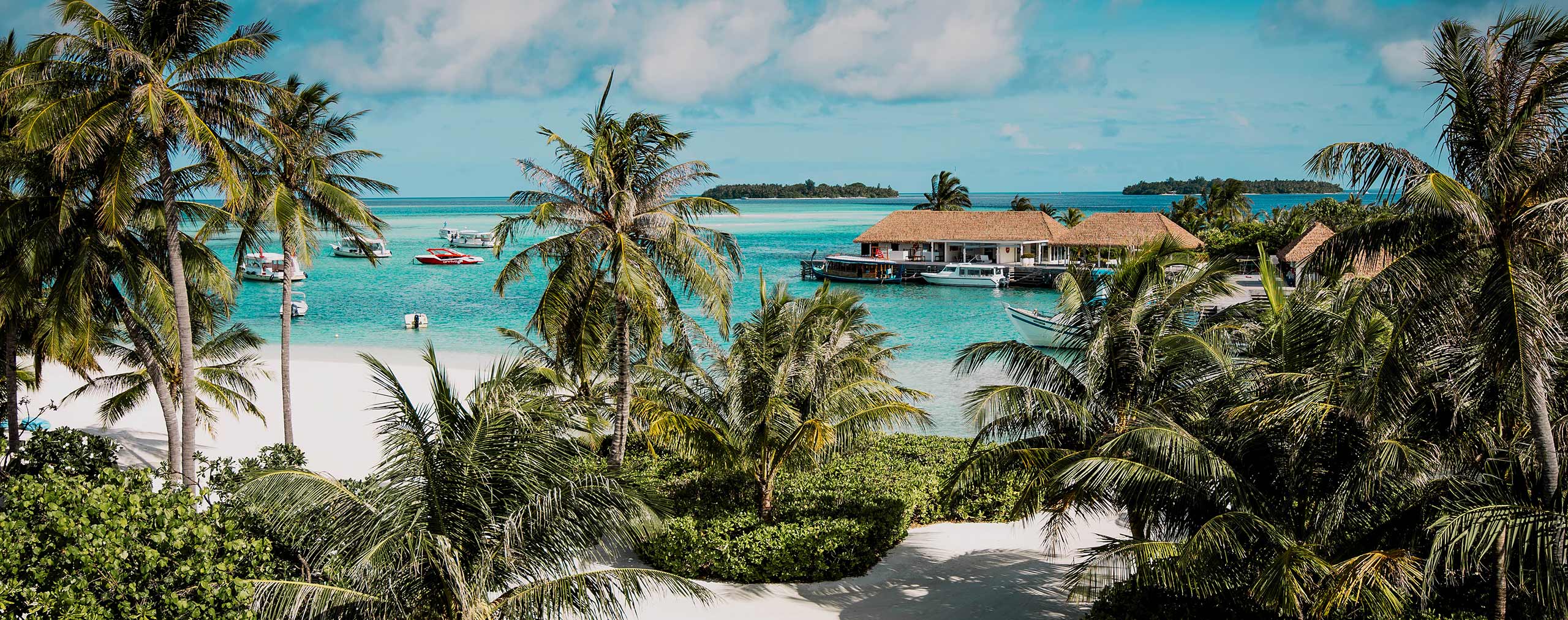 Lagoon at Holiday Inn Resort Kandooma Maldives